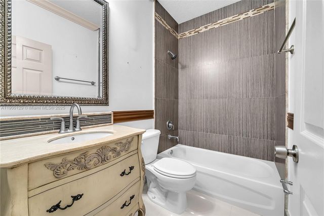 441 SE 31st Ave, Homestead, FL 33033