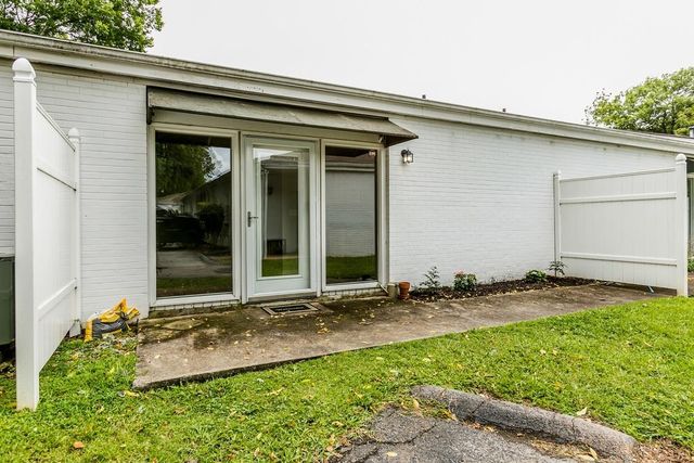 802 E Main St Apt 16, Murfreesboro, TN 37130