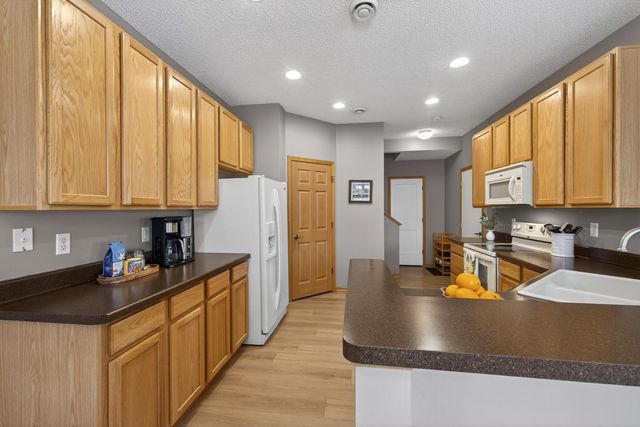 5059 Cherrybark Lane SE, Rochester, MN 55904