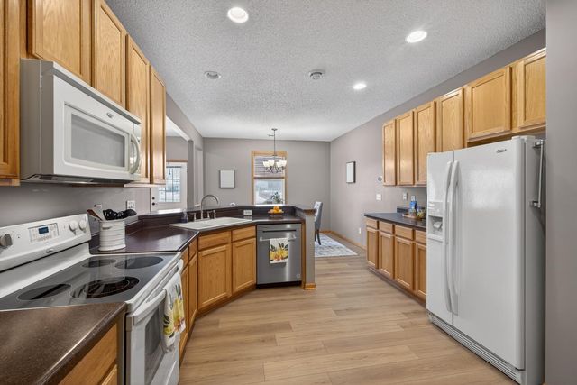 5059 Cherrybark Lane SE, Rochester, MN 55904