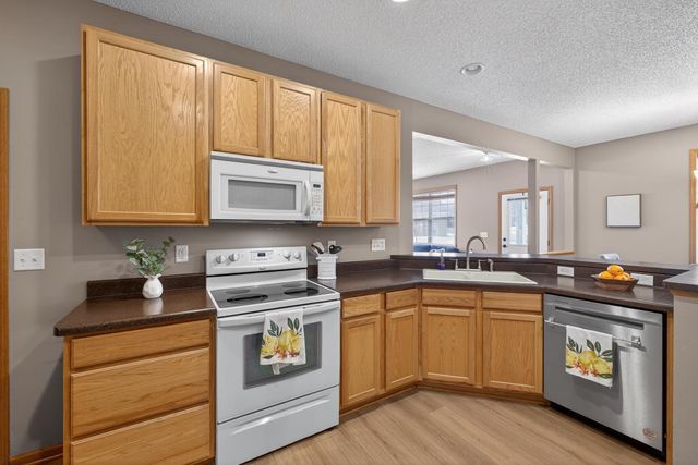 5059 Cherrybark Lane SE, Rochester, MN 55904