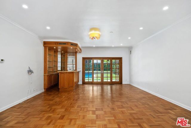 517 N Elm Drive, Beverly Hills, CA 90210