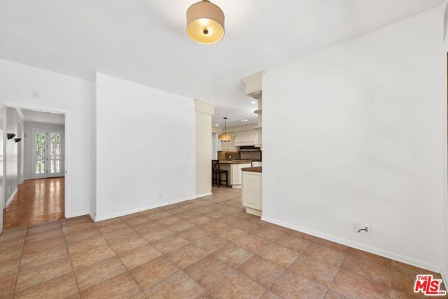 517 N Elm Drive, Beverly Hills, CA 90210