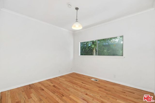 517 N Elm Drive, Beverly Hills, CA 90210