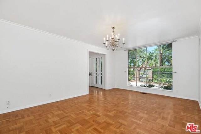 517 N Elm Drive, Beverly Hills, CA 90210
