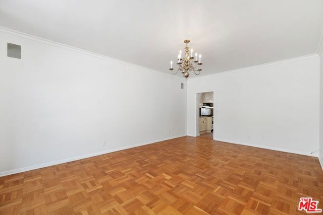 517 N Elm Drive, Beverly Hills, CA 90210
