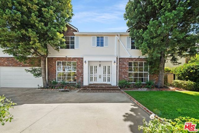 517 N Elm Drive, Beverly Hills, CA 90210