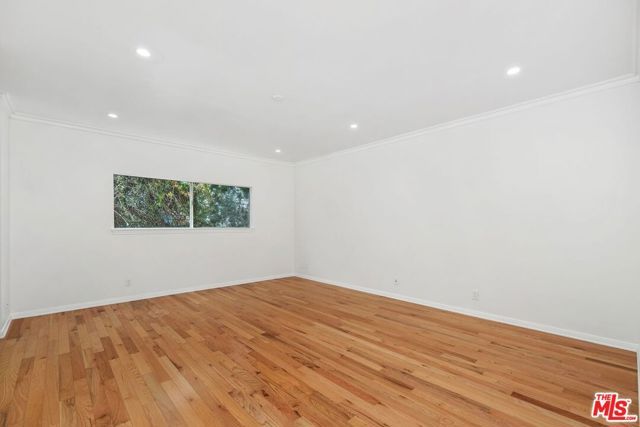 517 N Elm Drive, Beverly Hills, CA 90210