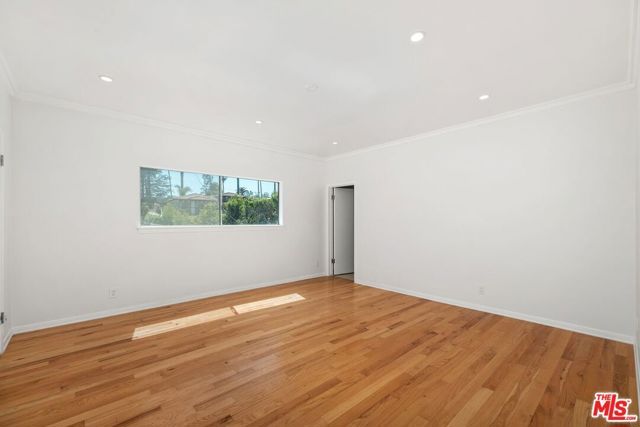 517 N Elm Drive, Beverly Hills, CA 90210