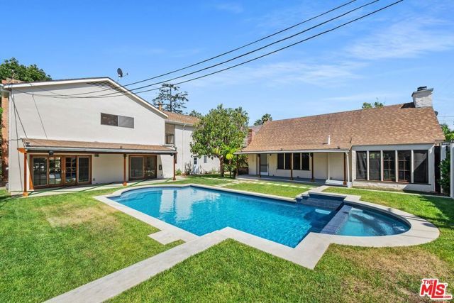 517 N Elm Drive, Beverly Hills, CA 90210