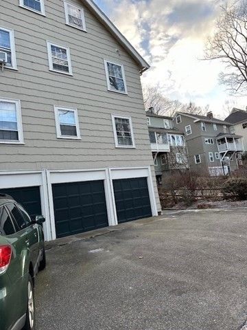 67 Trowbridge Ave. 2, Newton, MA 02460