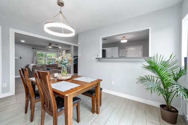 7230 Edgemoor Drive, Houston, TX 77074