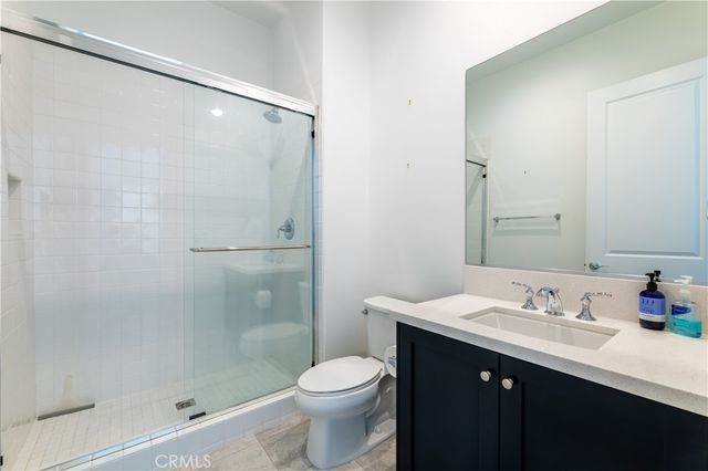 20825 W Acorn Cir, Northridge, CA 91326