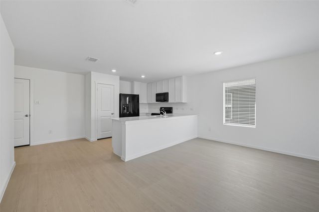 638 Montclair Avenue, Princeton, TX 75407