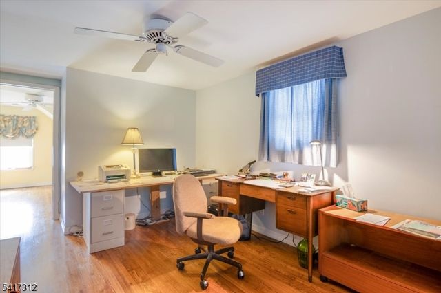 18 Duncan Ln, Rockaway Boro, NJ 07866