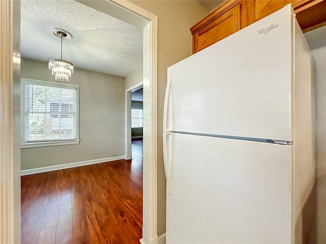 21 N MILLS AVENUE, Orlando, FL 32801