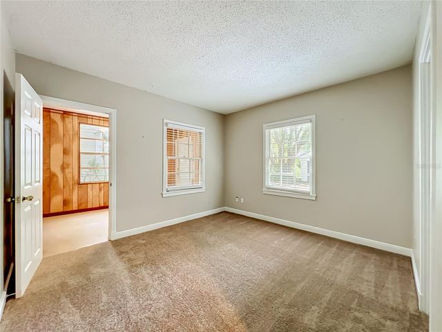 21 N MILLS AVENUE, Orlando, FL 32801