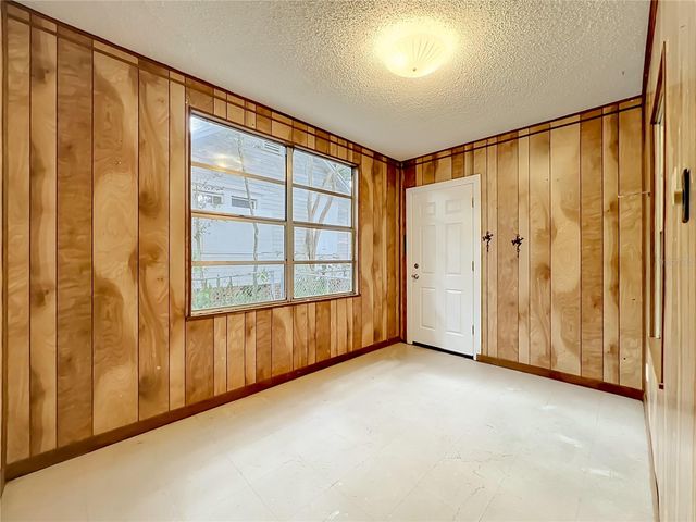21 N MILLS AVENUE, Orlando, FL 32801