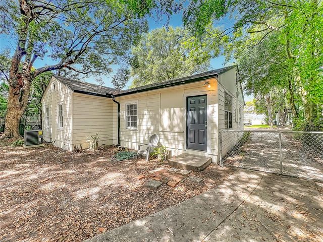 21 N MILLS AVENUE, Orlando, FL 32801