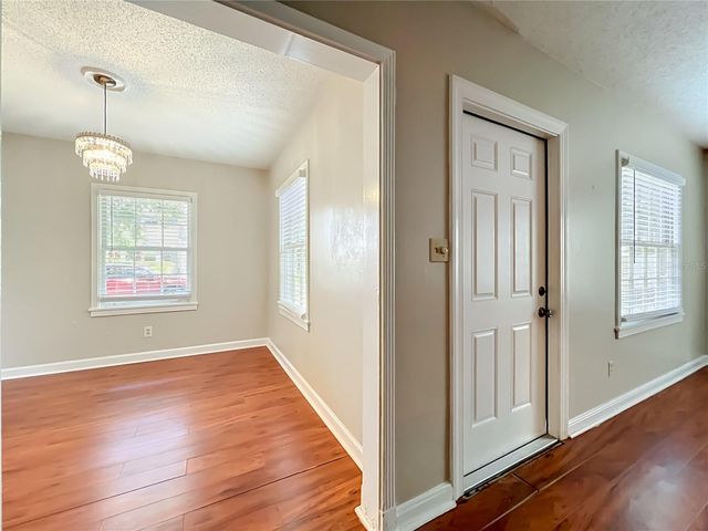 21 N MILLS AVENUE, Orlando, FL 32801
