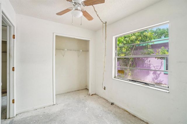 7227 32ND AVENUE N, St Petersburg, FL 33710