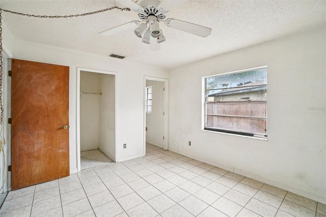 7227 32ND AVENUE N, St Petersburg, FL 33710