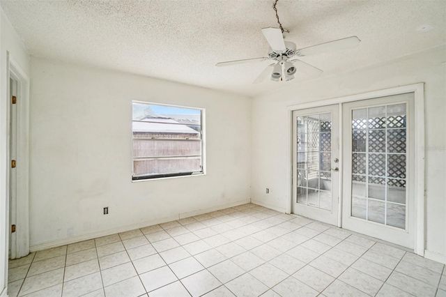 7227 32ND AVENUE N, St Petersburg, FL 33710