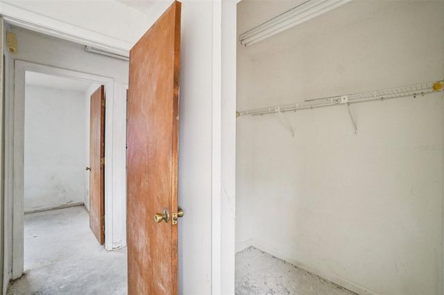 7227 32ND AVENUE N, St Petersburg, FL 33710