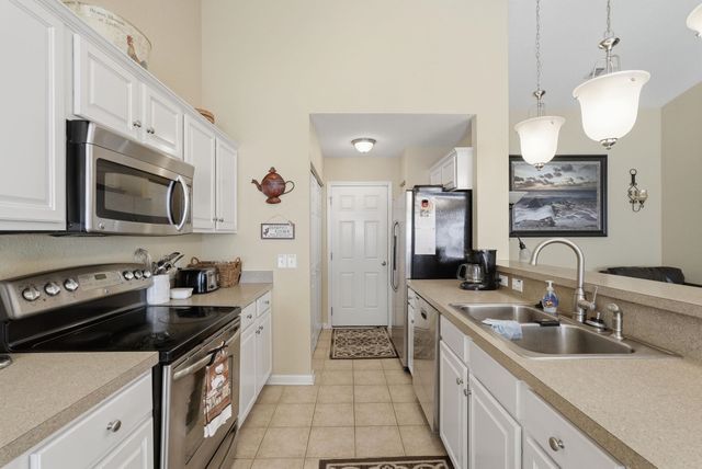 505 Crystalaire Rd., Little River, SC 29566