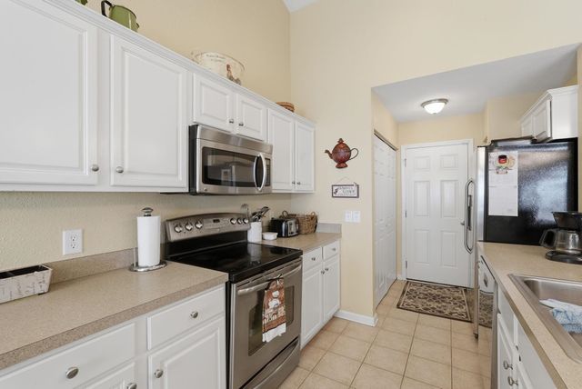 505 Crystalaire Rd., Little River, SC 29566