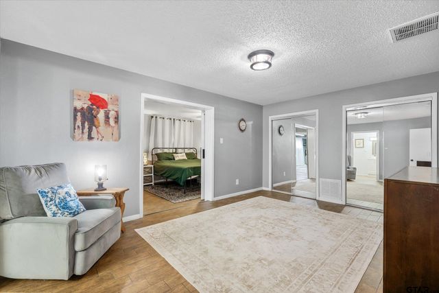 1522 Tanglewood Dr East, Hideaway, TX 75771