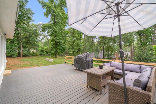 1522 Tanglewood Dr East, Hideaway, TX 75771