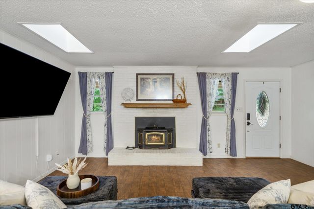 1522 Tanglewood Dr East, Hideaway, TX 75771