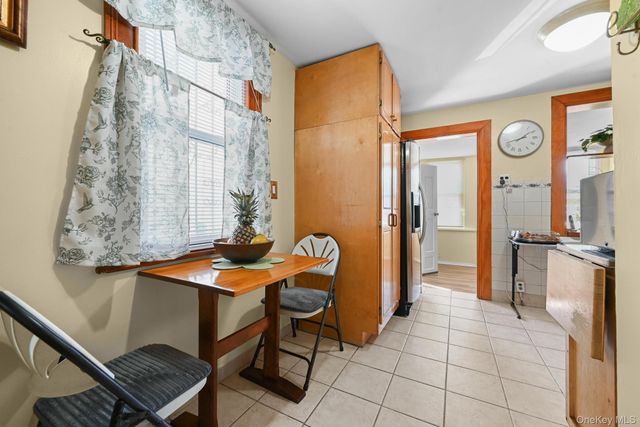 54 Chestnut Street, Brooklyn, NY 11208