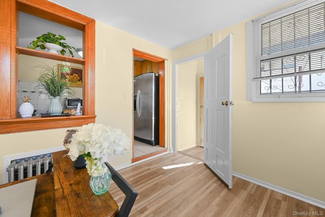 54 Chestnut Street, Brooklyn, NY 11208