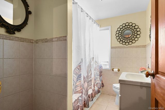 54 Chestnut Street, Brooklyn, NY 11208