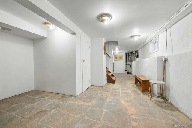 54 Chestnut Street, Brooklyn, NY 11208