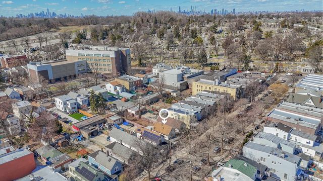 54 Chestnut Street, Brooklyn, NY 11208