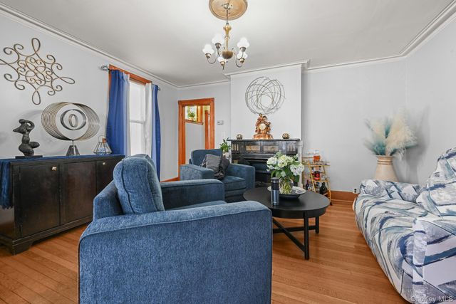 54 Chestnut Street, Brooklyn, NY 11208