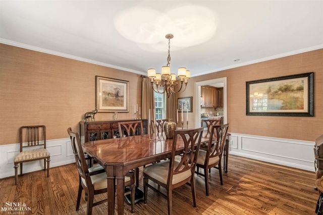 586 University Place, Grosse Pointe, MI 48230