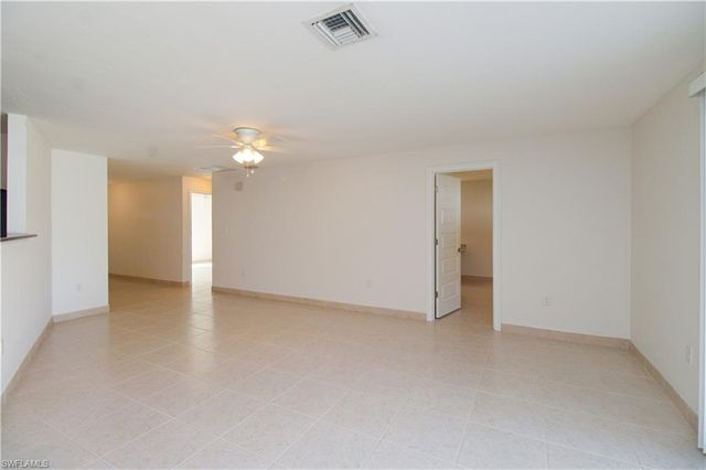 615 108th AVE N, Naples, FL 34108