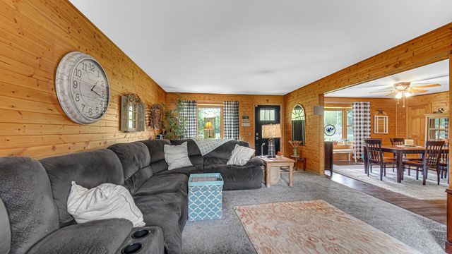 746 W 700 N, Hobart, IN 46342