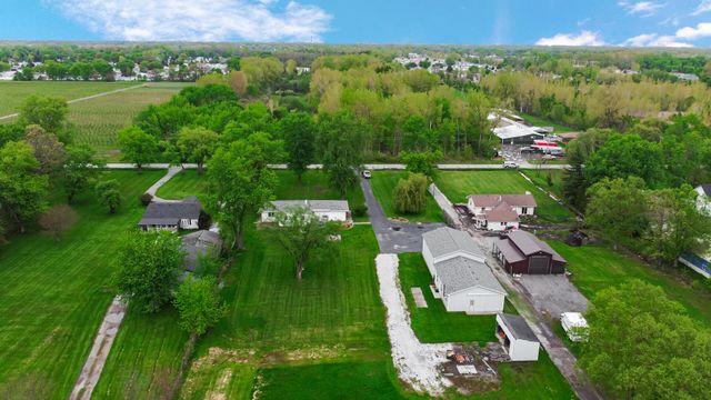 746 W 700 N, Hobart, IN 46342