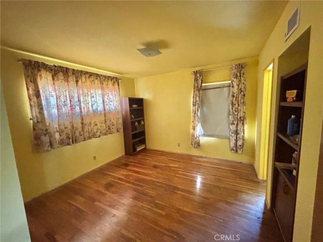 14930 Leadwell Street, Van Nuys, CA 91405