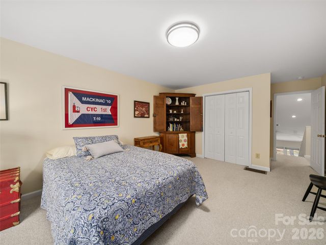 47 Ridgetop Circle 202, Brevard, NC 28712