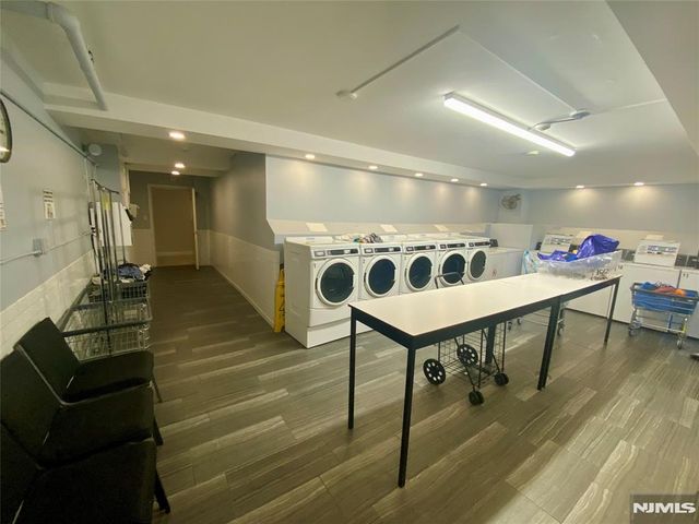 1203 River Road 14C, Edgewater, NJ 07020
