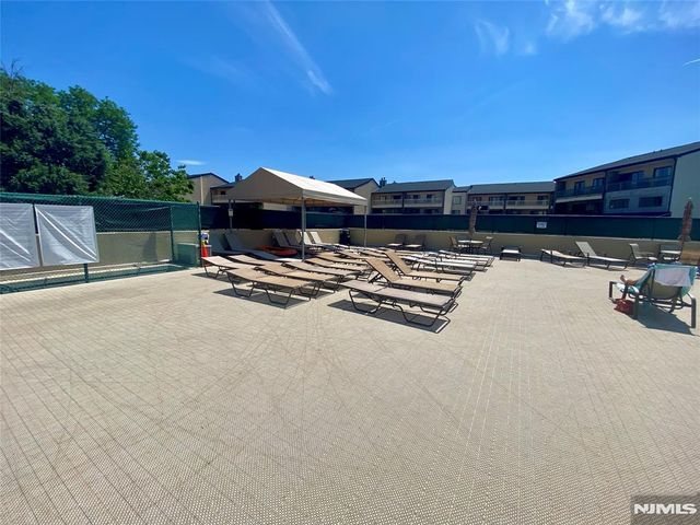 1203 River Road 14C, Edgewater, NJ 07020