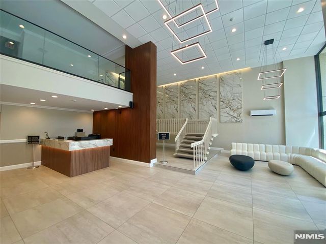 1203 River Road 14C, Edgewater, NJ 07020