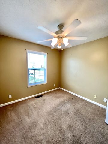 3643 Cindy Jo Dr, S, Clarksville, TN 37040
