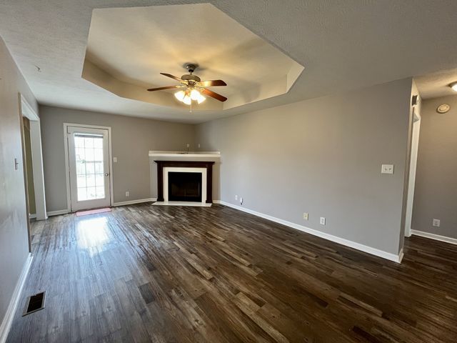 3643 Cindy Jo Dr, S, Clarksville, TN 37040